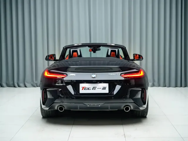BMW Z4 — Фото автомобиля 9