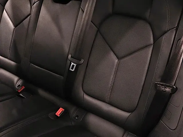 Porsche Macan — Фото автомобиля 14