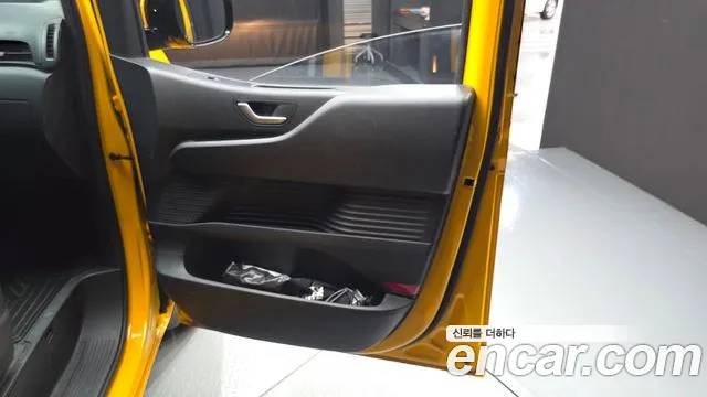 Hyundai Staria Staria L3.5 Школьный автобус — Фото автомобиля 25