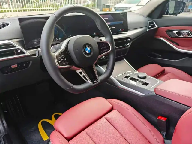BMW 3 Series — Фото автомобиля 11