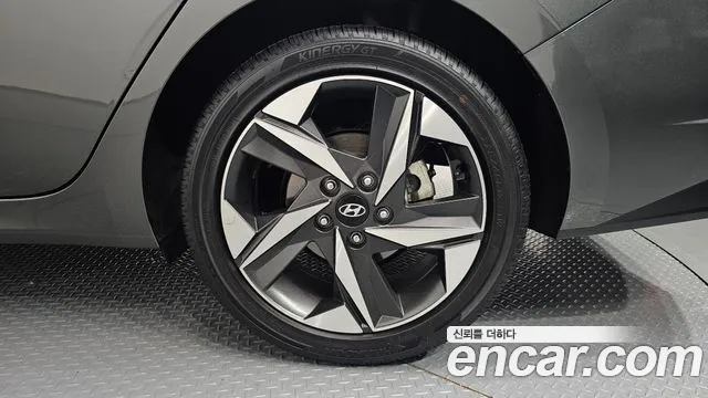 Hyundai Avante — Фото автомобиля 6