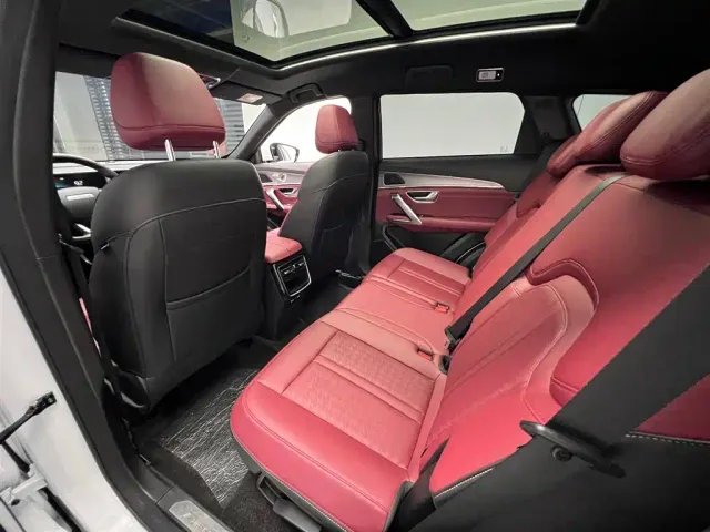 Jetour X70 Plus — Фото автомобиля 13