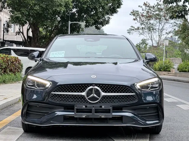 Mercedes-Benz C-Class — Фото автомобиля 2