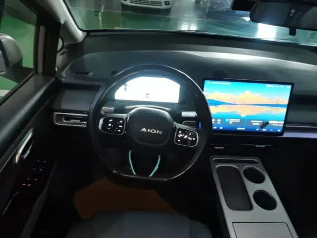 GAC Aion Y — Фото автомобиля 10