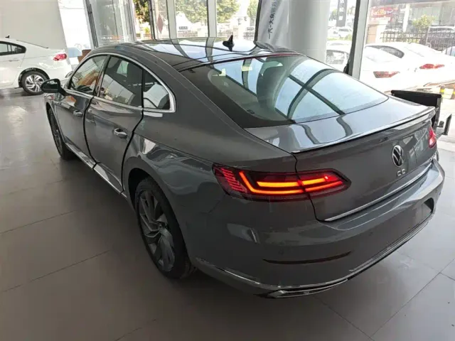 Volkswagen CC — Фото автомобиля 4