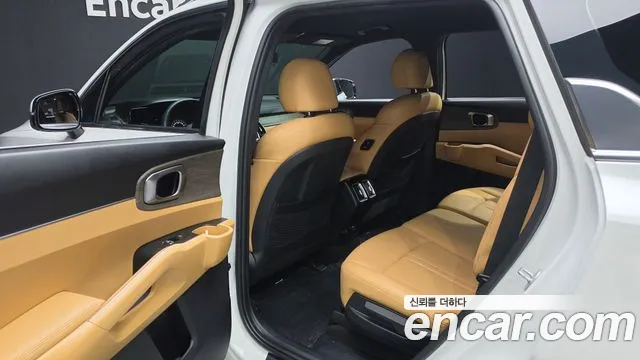 Kia Sorento — Фото автомобиля 23