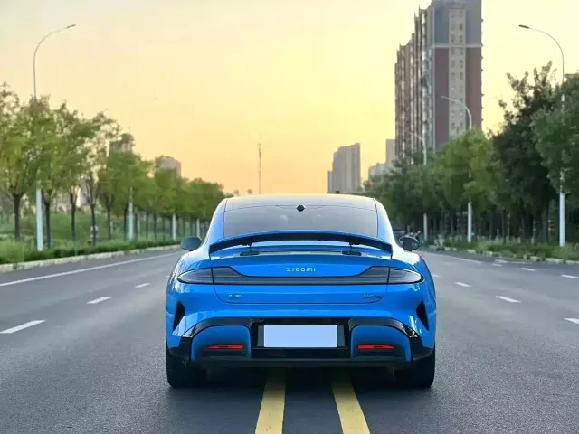 Xiaomi SU7 — Фото автомобиля 8