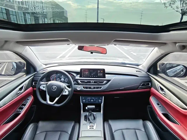 Changan CS75 — Фото автомобиля 9