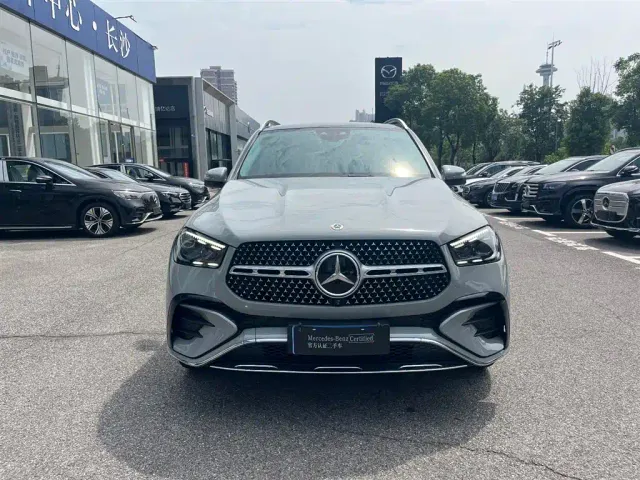 Mercedes-Benz GLE-Class — Фото автомобиля 3
