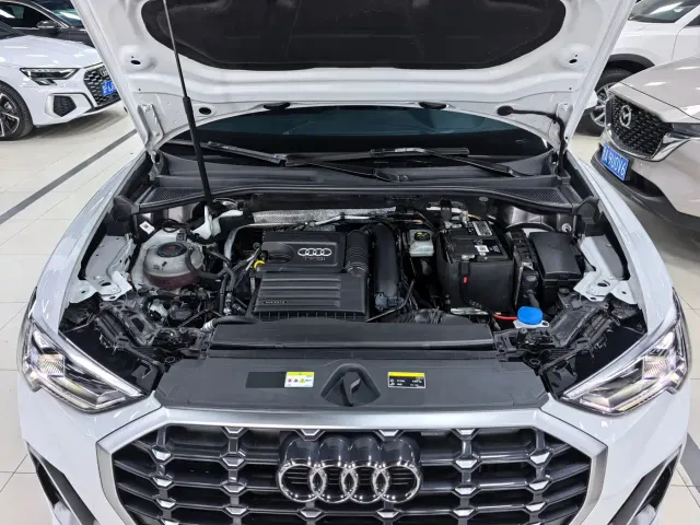 Audi Q3 — Фото автомобиля 20