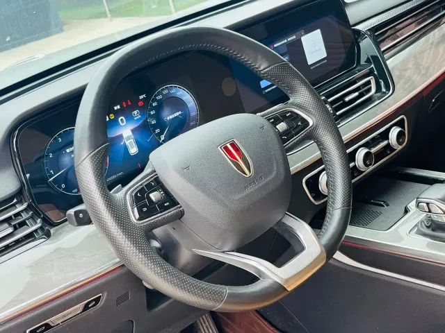 Hongqi HS5 — Фото автомобиля 9