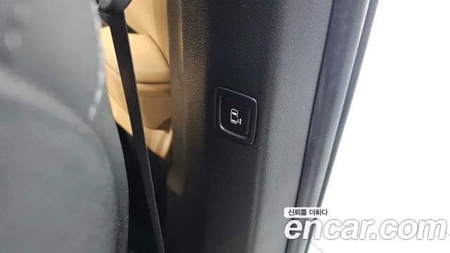 Kia Canival Carnival 4 поколение 9 мест Prestige — Фото автомобиля 19