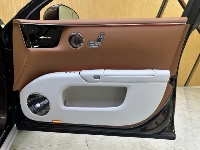 Maextro S800 — Фото автомобиля 9