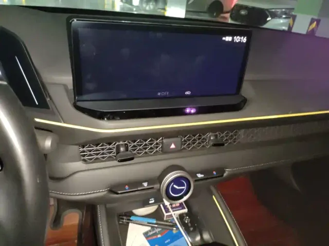 Honda Accord — Фото автомобиля 14