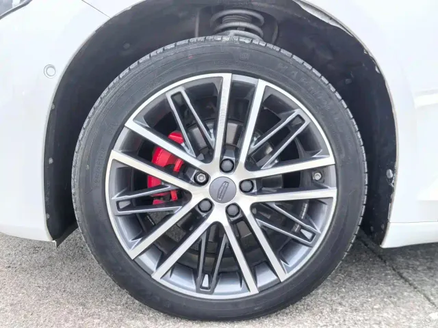 Geely Xingrui — Фото автомобиля 12