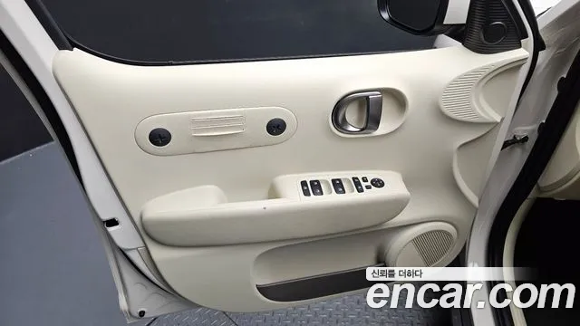 Hyundai Casper Electric — Фото автомобиля 13