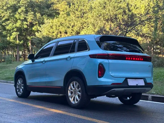 Skyworth Auto Skyworth HT-i — Фото автомобиля 4