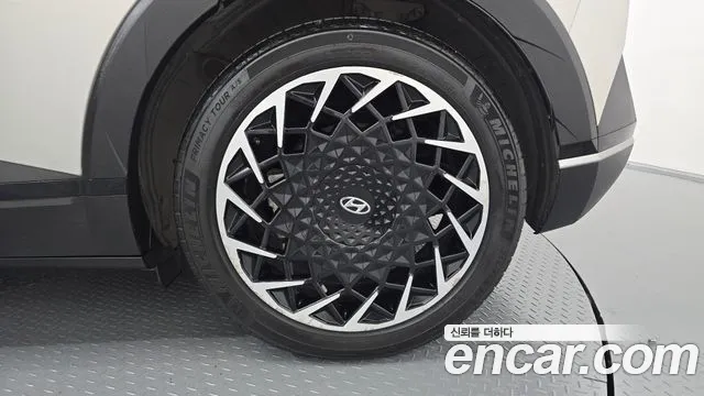 Hyundai Ioniq 5 — Фото автомобиля 6