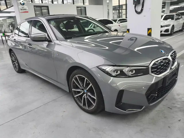 BMW 3 Series — Фото автомобиля 3