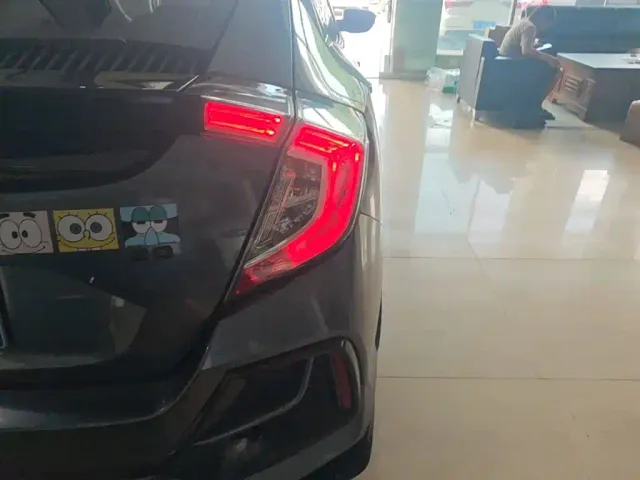 Honda Civic — Фото автомобиля 7