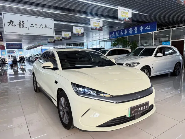 BYD Qin L — Фото автомобиля 3
