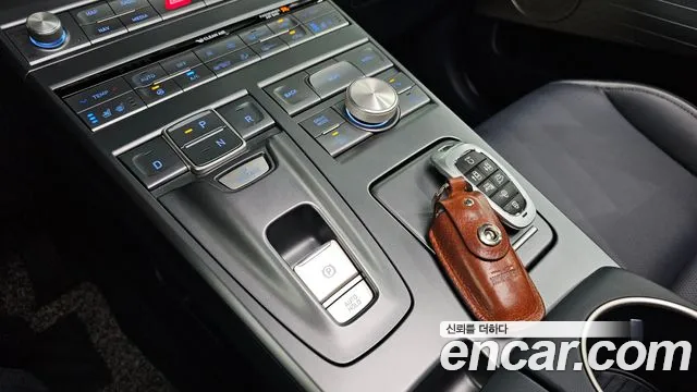 Hyundai Nexo — Фото автомобиля 12
