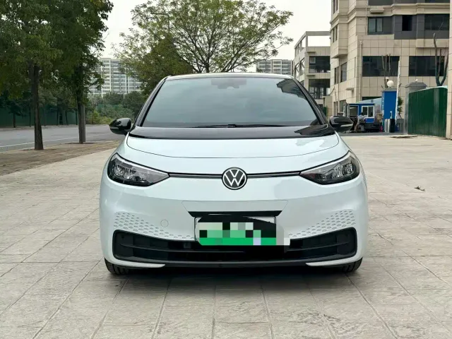 Volkswagen ID.3 — Фото автомобиля 2