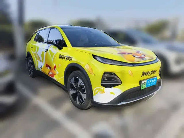 Changan Qiyuan Q05 — Фото автомобиля 3