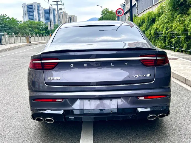 Geely Xingrui — Фото автомобиля 8