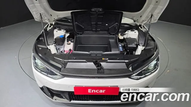 Kia EV6 — Фото автомобиля 6