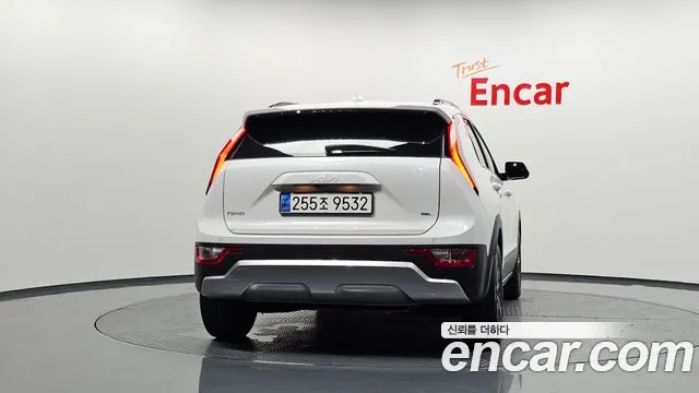 Kia Niro The All New Niro Prestige — Фото автомобиля 4