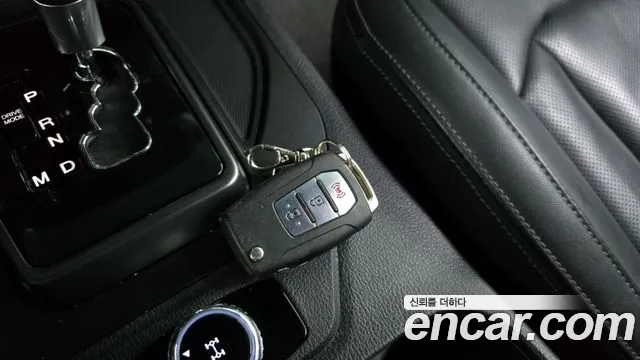 KG_Mobility_Ssangyong Rexton Новый Rexton Sport Khan Дизель 2.2 4WD — Фото автомобиля 29