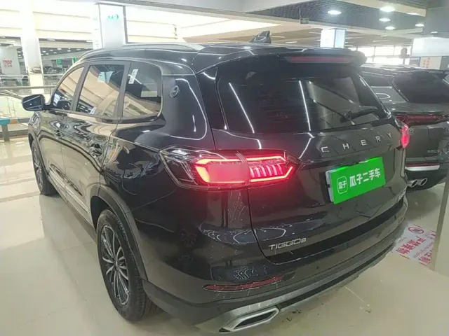 Chery Tiggo 8 — Фото автомобиля 4