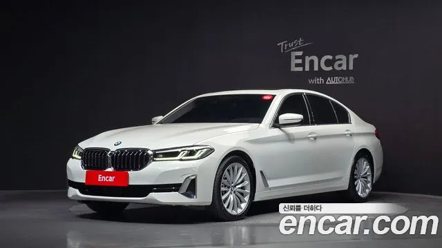Фотография автомобиля — BMW 5 Series G30