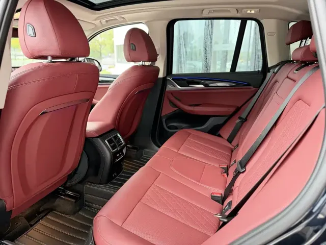 BMW X3 — Фото автомобиля 9