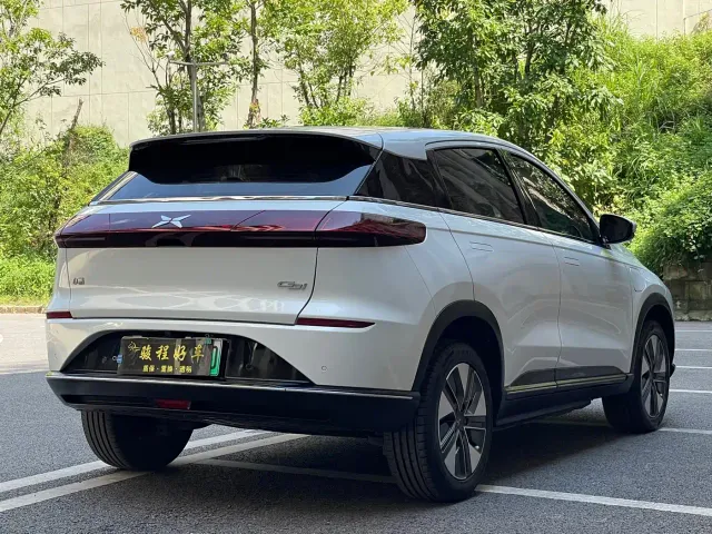 Xpeng G3 — Фото автомобиля 7