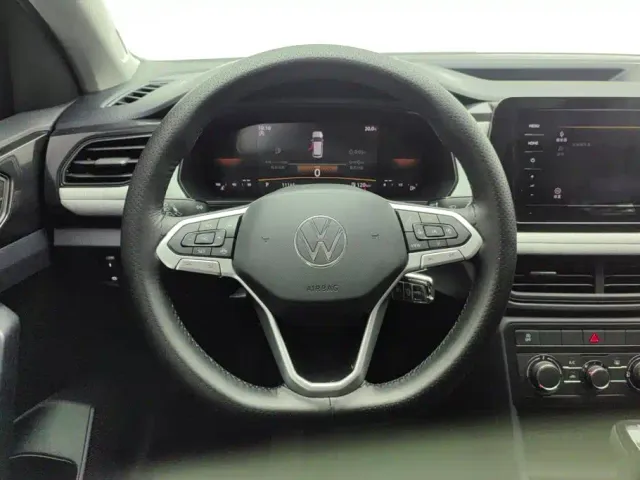 Volkswagen Tharu — Фото автомобиля 15