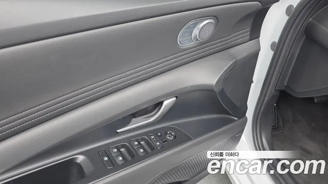 Hyundai Avante CN7 — Фото автомобиля 23