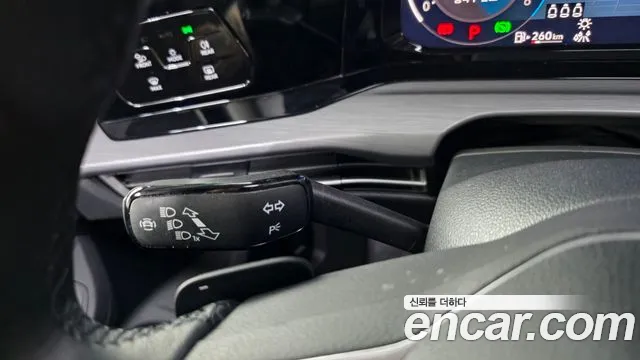 Volkswagen Golf Golf 8 поколение 2.0 TDI Premium — Фото автомобиля 29