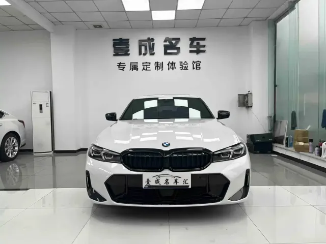 BMW 3 Series — Фото автомобиля 2