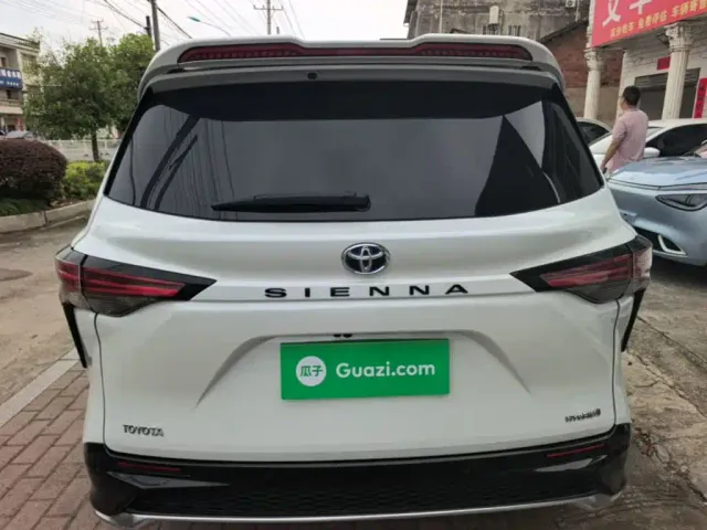 Toyota Granvia — Фото автомобиля 5