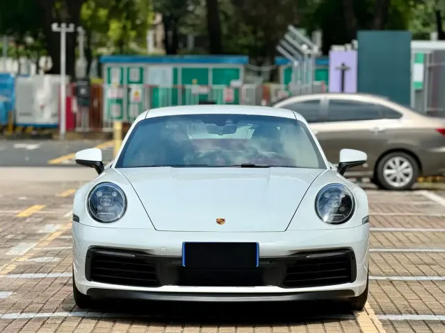 Porsche 911 — Фото автомобиля 2