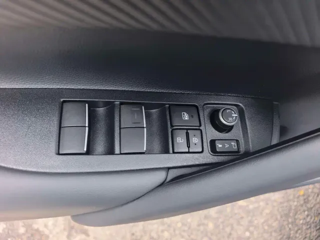 Toyota Frontlander — Фото автомобиля 14