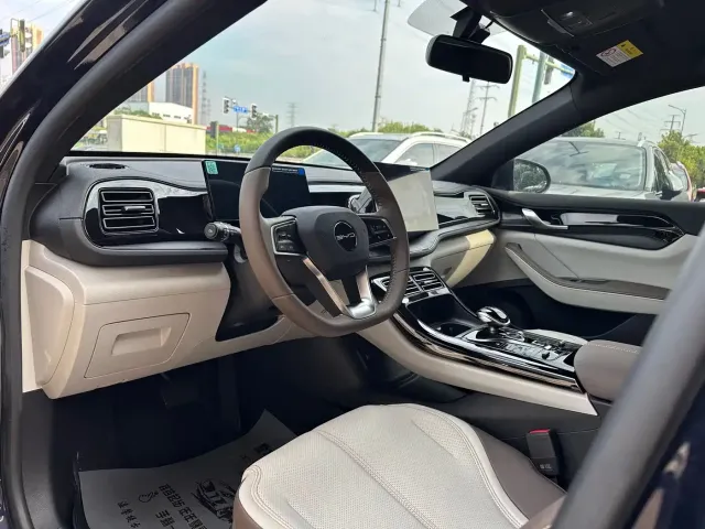 BYD Qin PLUS — Фото автомобиля 8