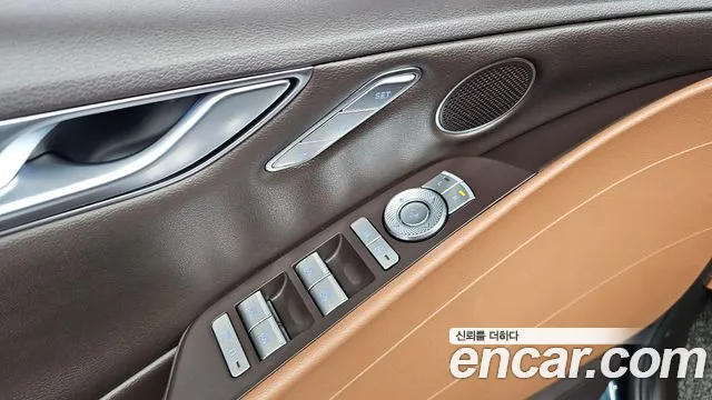 Genesis G80 Бензин 2.5 турбо AWD — Фото автомобиля 16