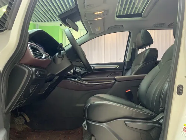 GAC Trumpchi M6 — Фото автомобиля 8