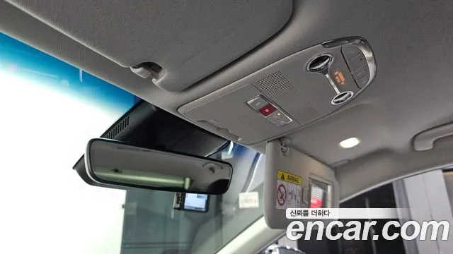 Hyundai Grandeur Grandeur (New) Hybrid — Фото автомобиля 17