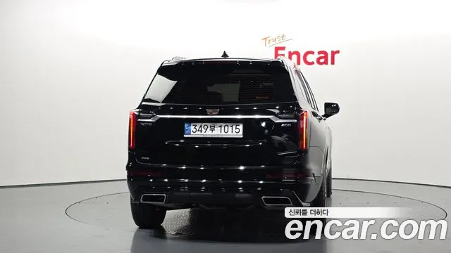 Cadillac XT6 — Фото автомобиля 4