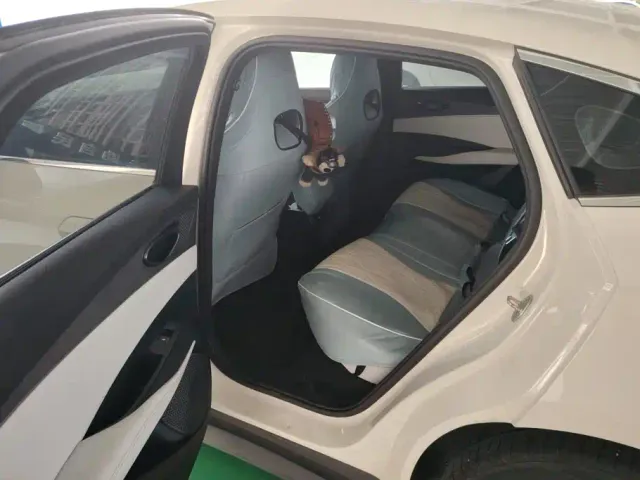 BYD Seal 06 — Фото автомобиля 11