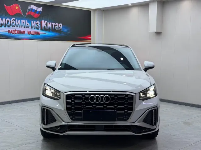 Audi Q2L — Фото автомобиля 2